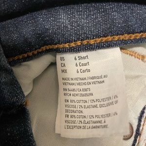 Curvy girls, meet your new best friend. I always sized down in these jeans.